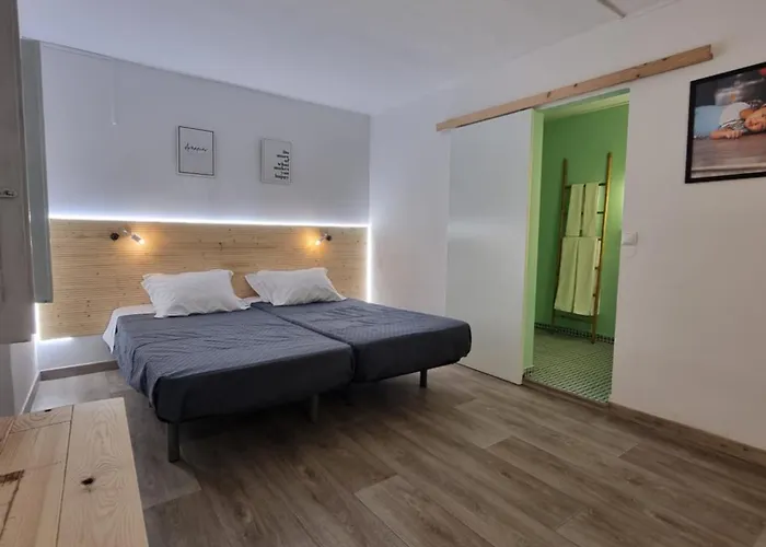 게스트하우스 Wonder Charm